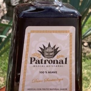 Mezcal con fruto Jamaica 750 ml.